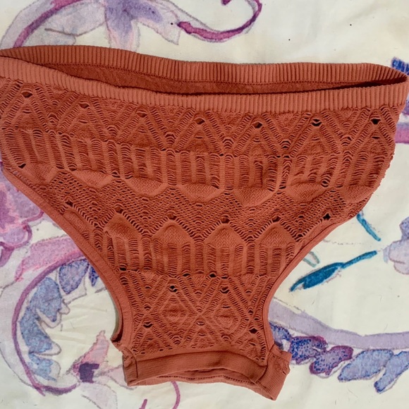 NWOT Free People Rust Woven Halter Bralette - Picture 3 of 4